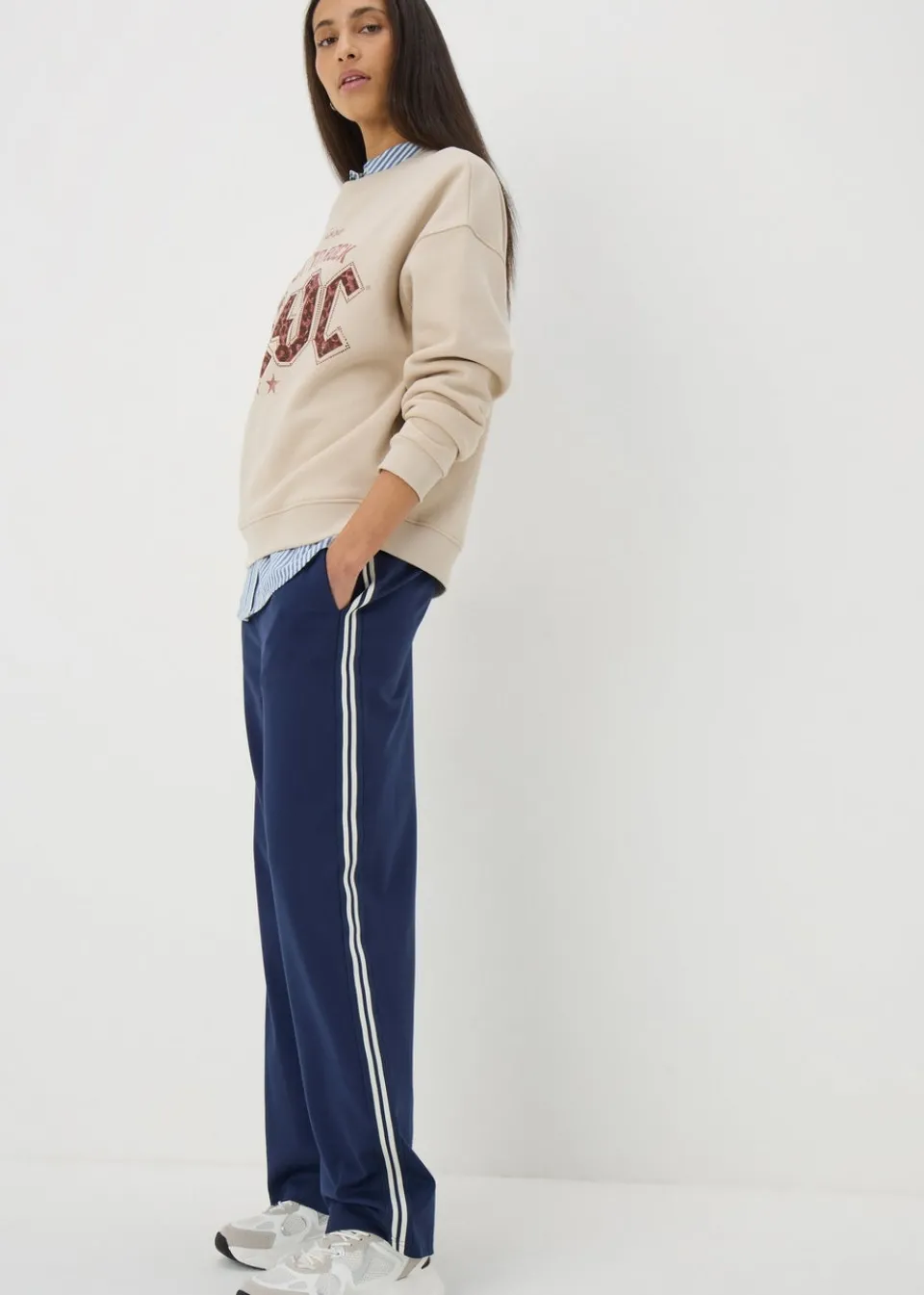 Tops>Papaya ACDC Cream About To Rock Sweatshirt
