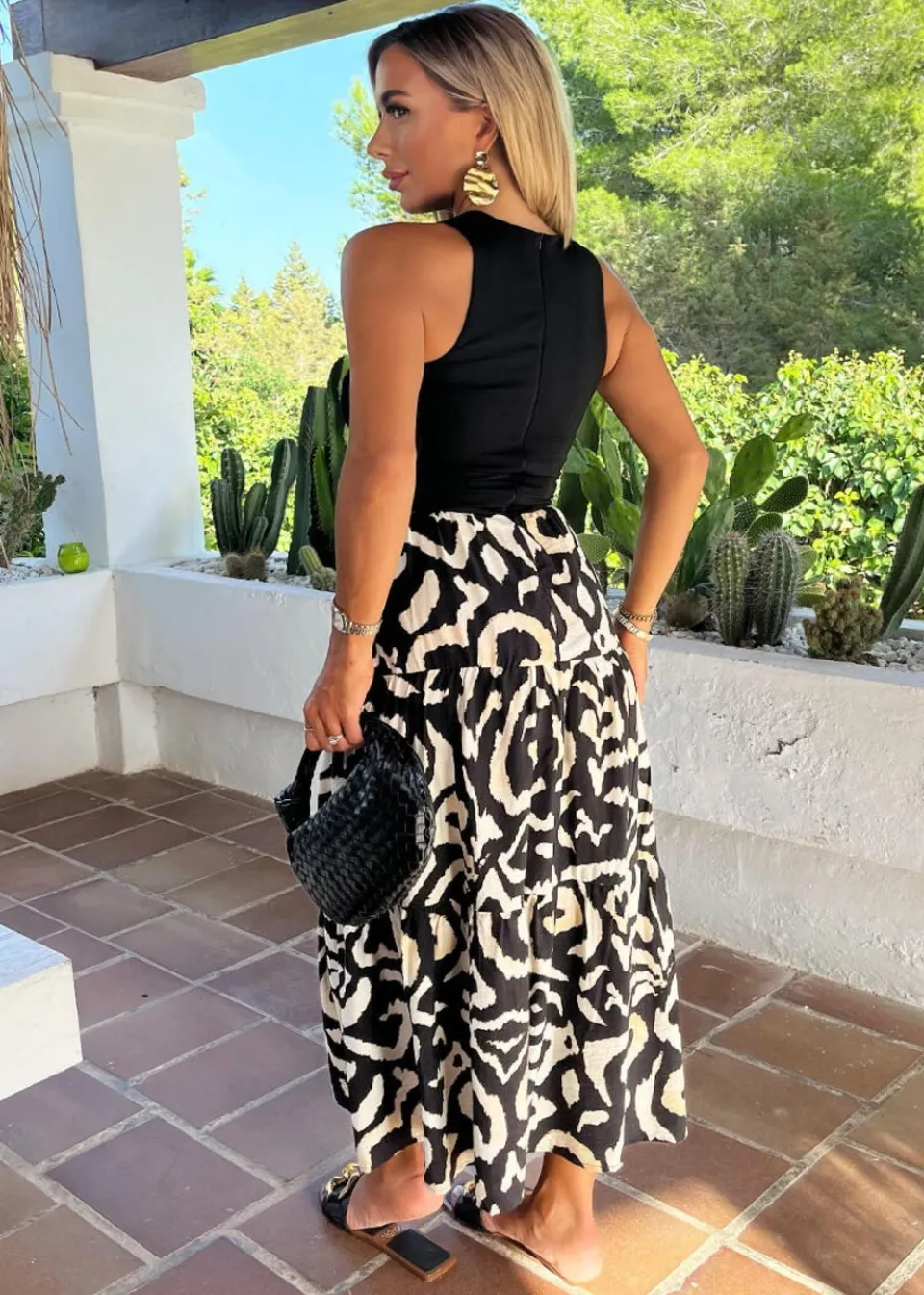 Dresses>AX Paris Black Abstract Print 2 In 1 Smock Midi Dress BlackPrint