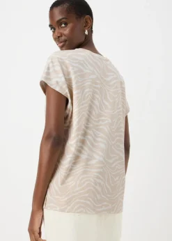 T-Shirts><noscript><img width=