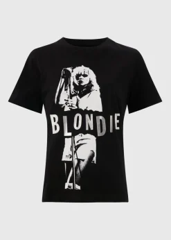 T-Shirts><noscript><img width=