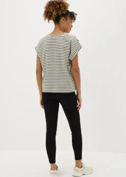 Leggings><noscript><img width=