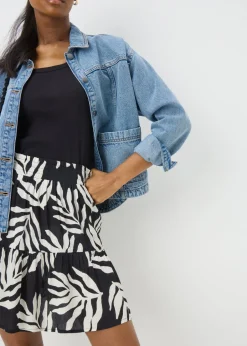 Skirts><noscript><img width=