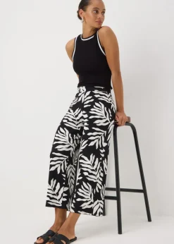 Trousers>Papaya Black Mono Leaf Crop Wide Leg Trousers