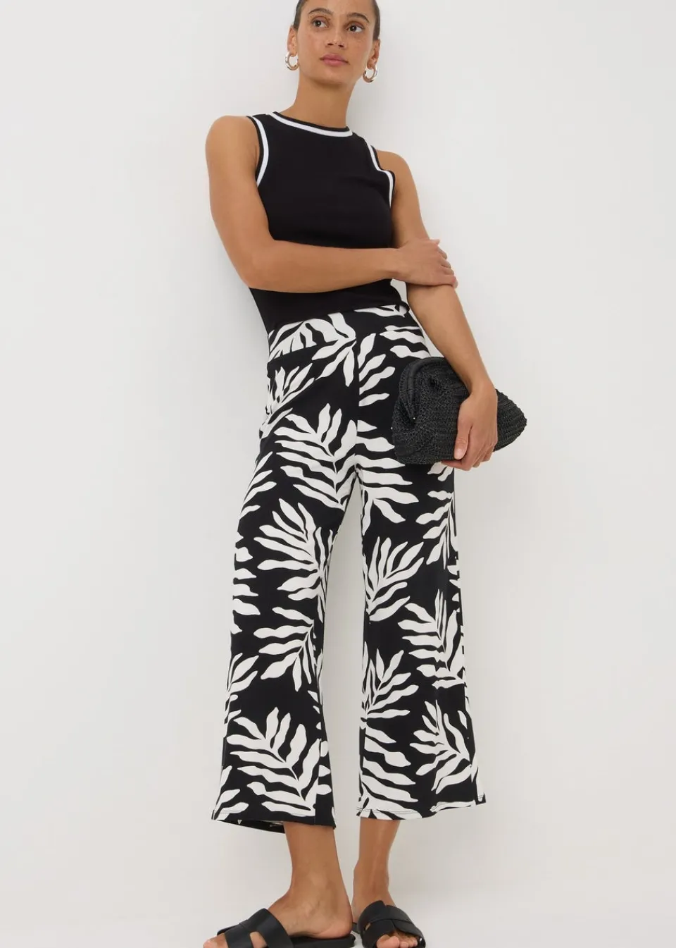 Trousers>Papaya Black Mono Leaf Crop Wide Leg Trousers