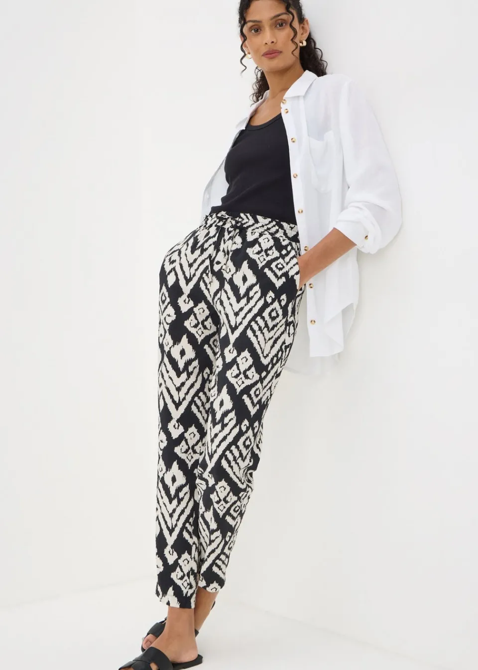 Trousers>Papaya Black Monochrome Printed Tapered Trousers