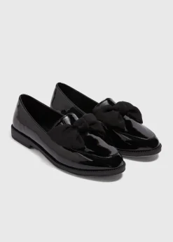 Footwear><noscript><img width=