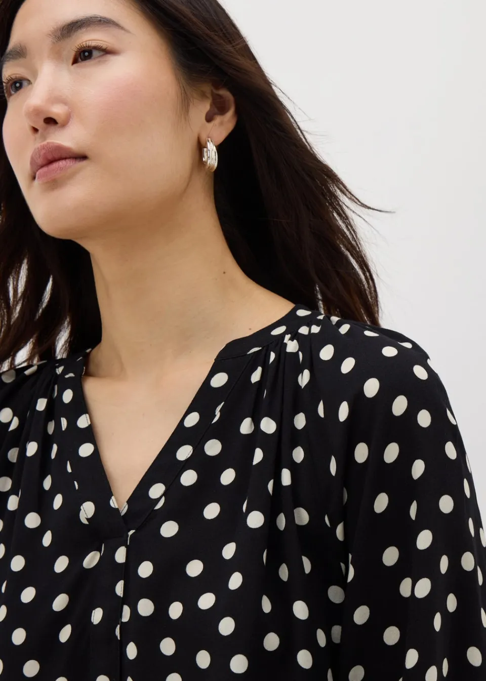 Tops>Papaya Black Spot Popover Blouse