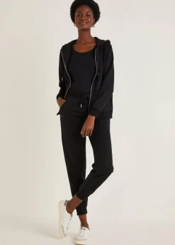 Trousers><noscript><img width=