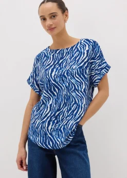 Tops>Papaya Blue Animal Print Pocket Box Top