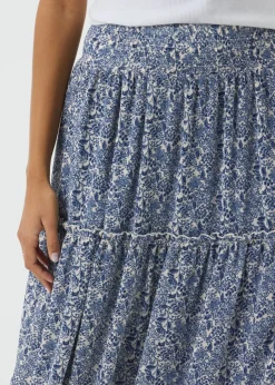 Skirts><noscript><img width=