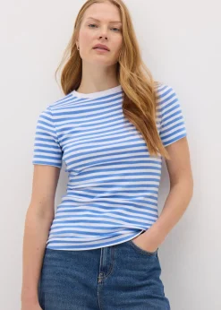 T-Shirts><noscript><img width=