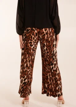 Trousers><noscript><img width=