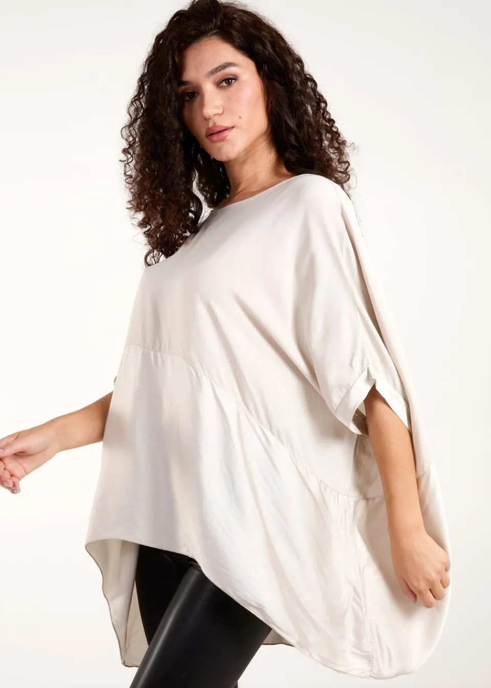 Tops>Blue Vanilla Beige Oversized Round Neck Contrast Top