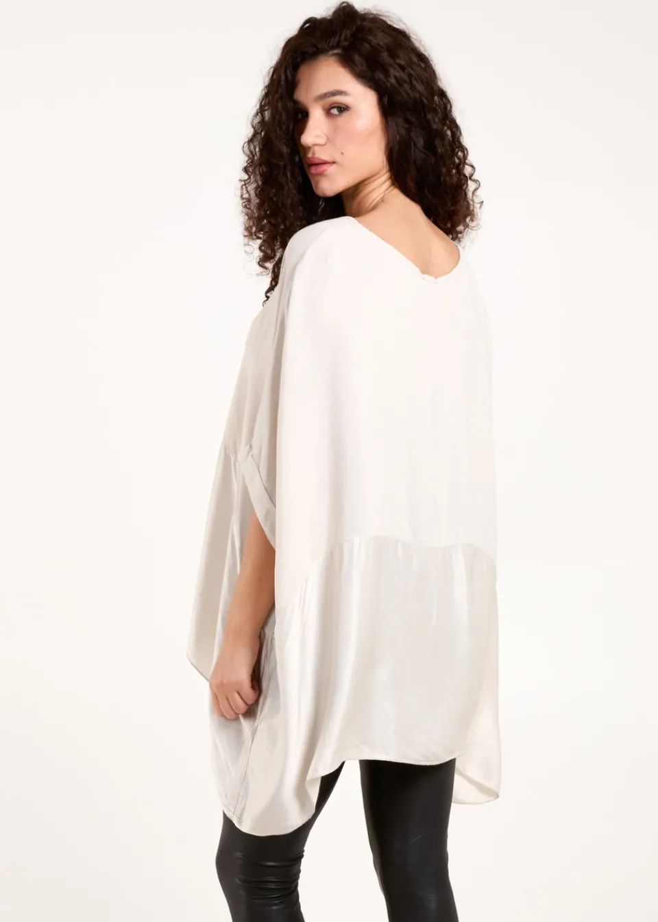 Tops>Blue Vanilla Beige Oversized Round Neck Contrast Top