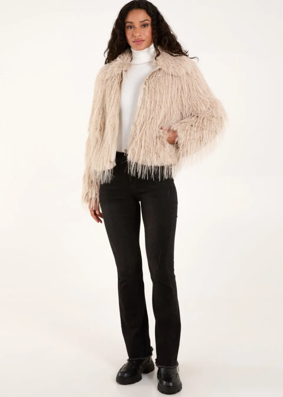 Coats & Jackets>Blue Vanilla Beige Textured Faux Fur Collar Coat