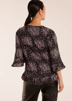 Tops><noscript><img width=