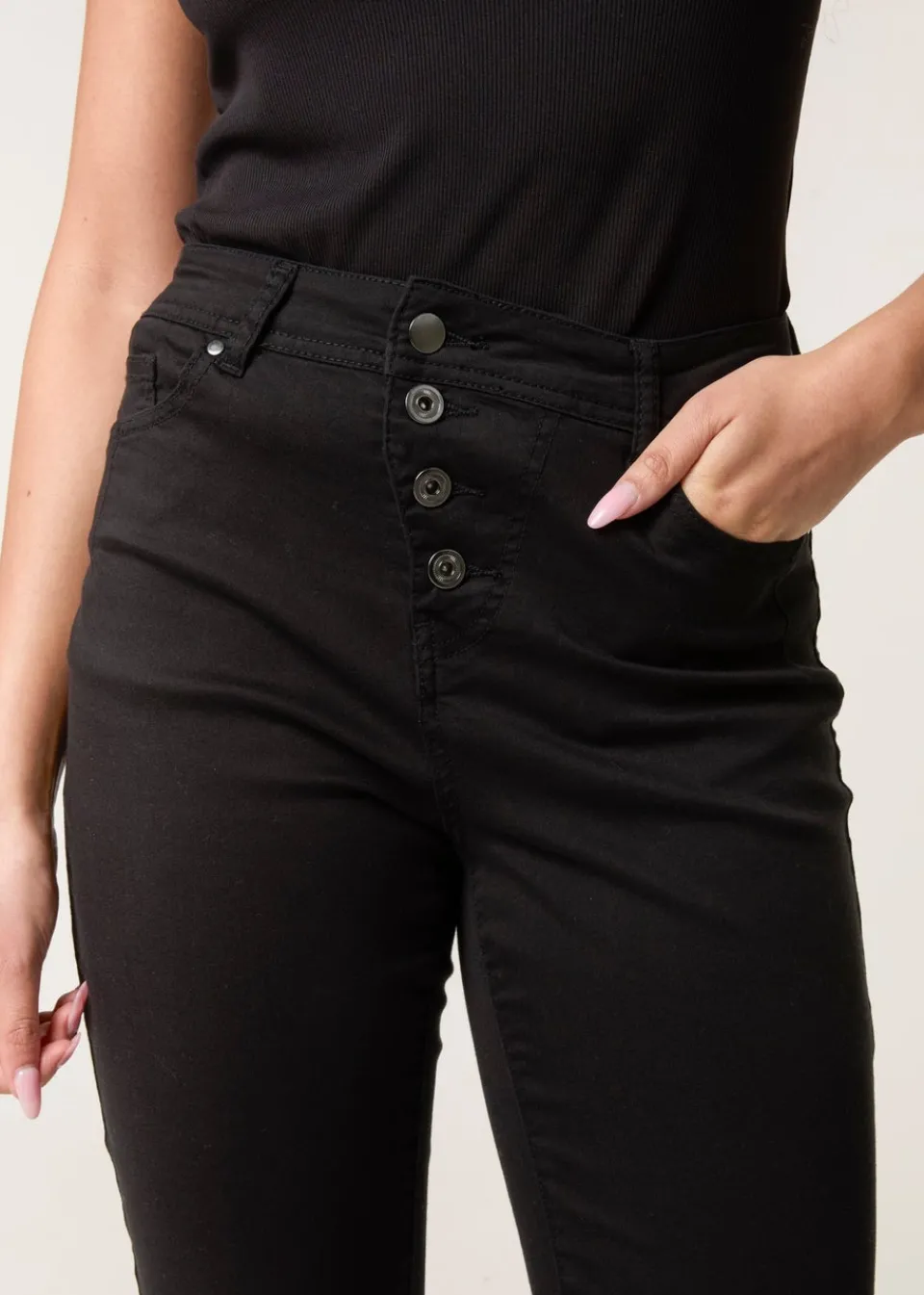 Trousers>Blue Vanilla Black Button Front Capri Trouser
