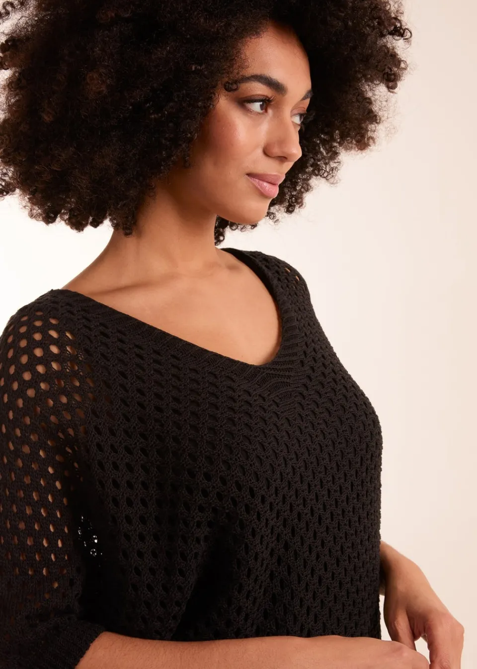 T-Shirts>Blue Vanilla Crochet Lace V Neck Top Black