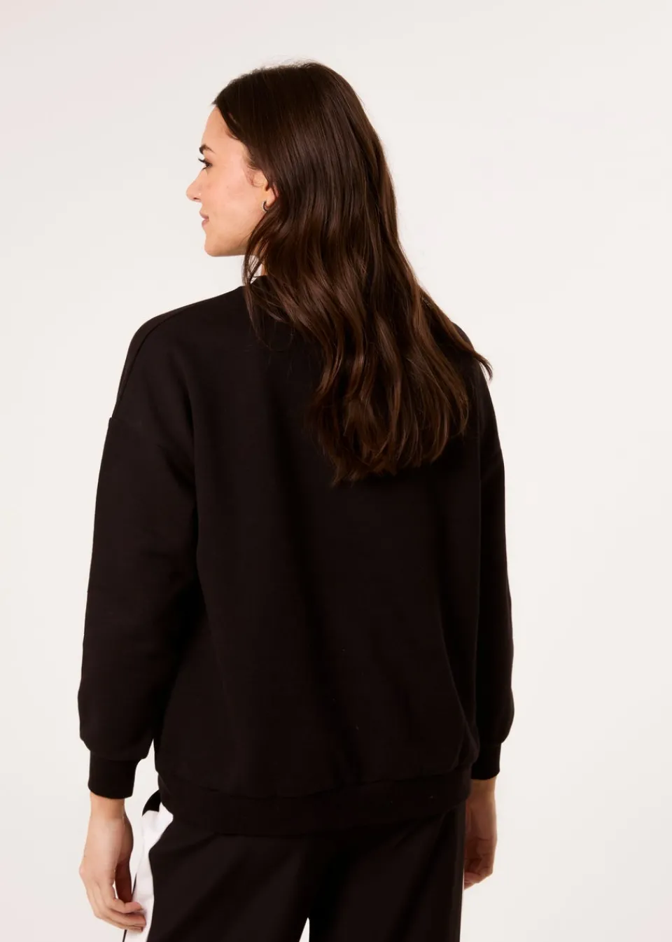 Loungewear>Blue Vanilla Black Face Stitch Sweatshirt