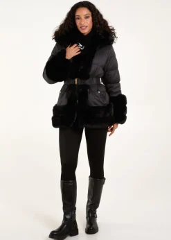 Coats & Jackets><noscript><img width=