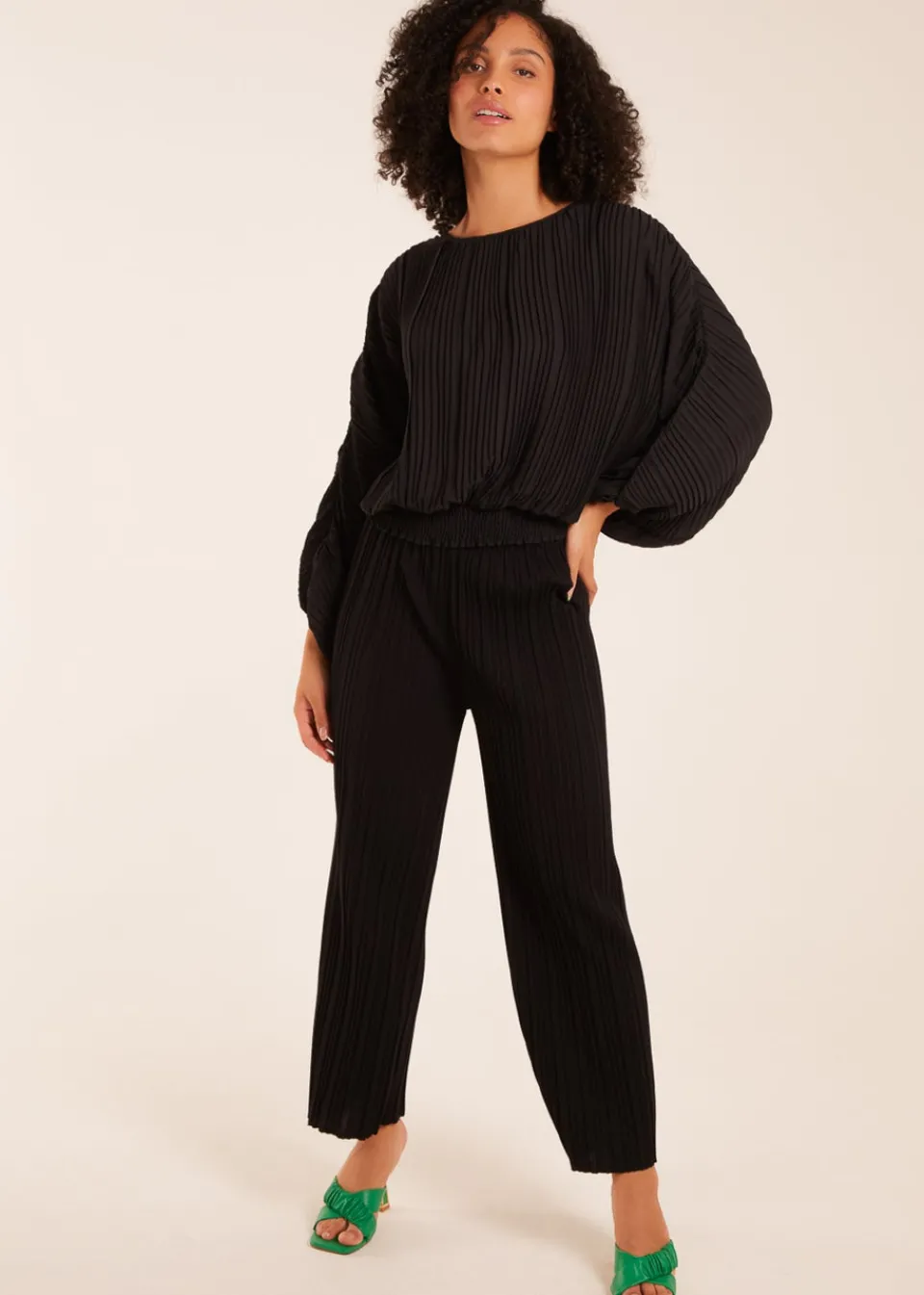 Tops>Blue Vanilla Long Sleeve Pleated Top Black
