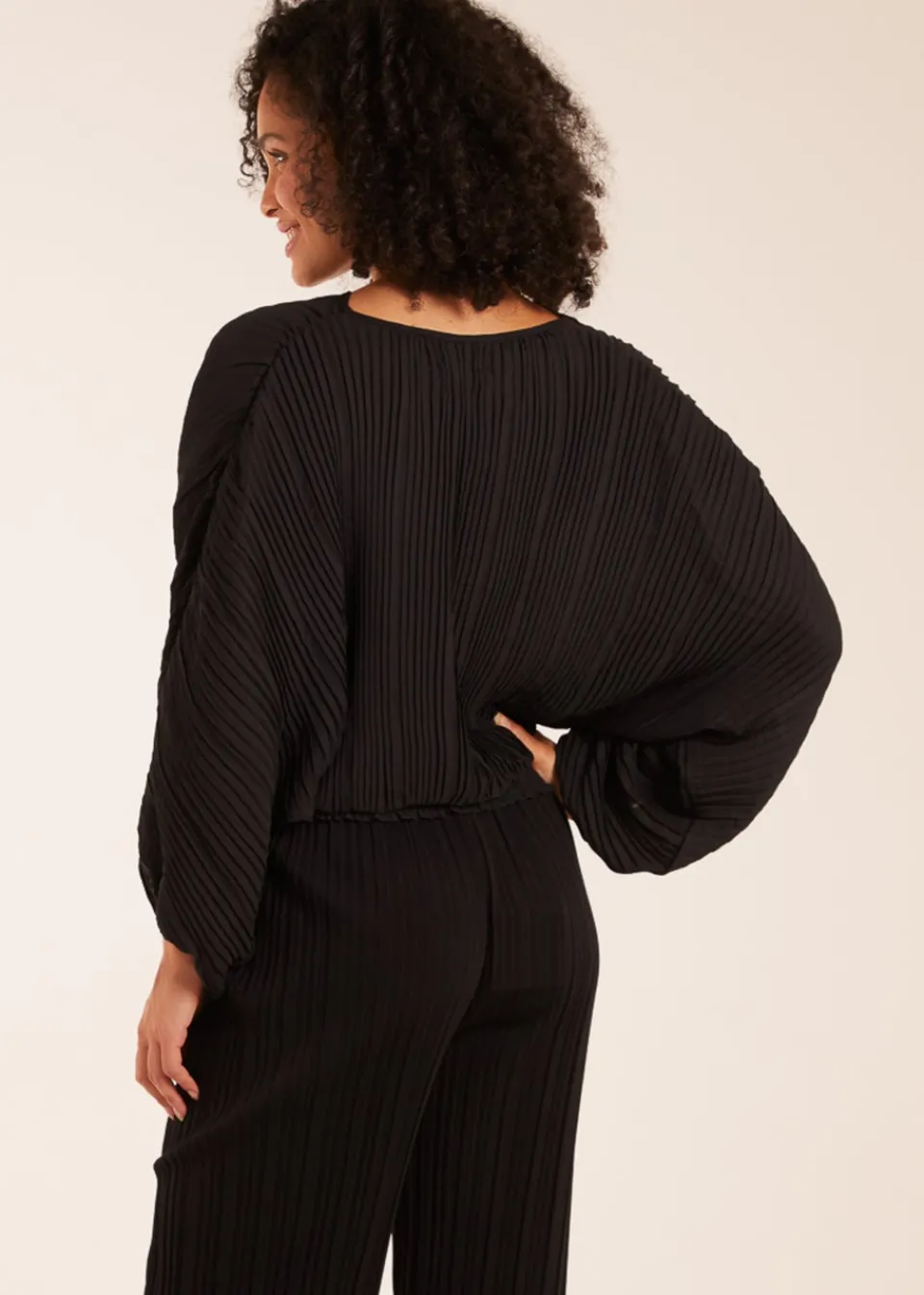 Tops>Blue Vanilla Long Sleeve Pleated Top Black