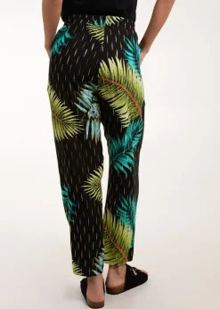 Trousers><noscript><img width=