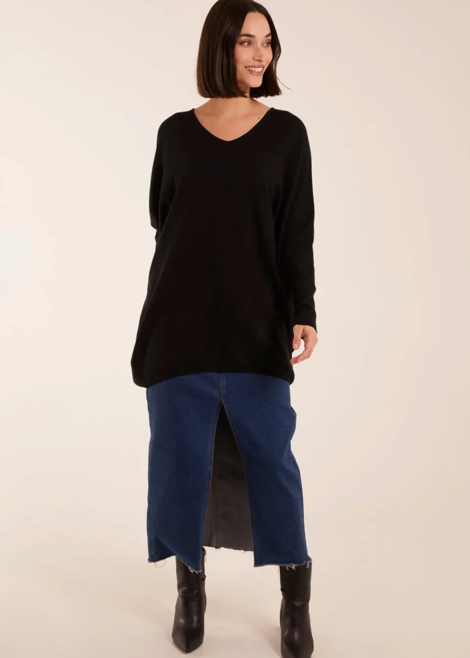 Tops>Blue Vanilla Black Plain V Neck Jumper