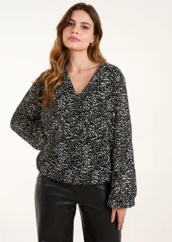 Tops>Blue Vanilla Black Pleated Bubble Hem Blouse