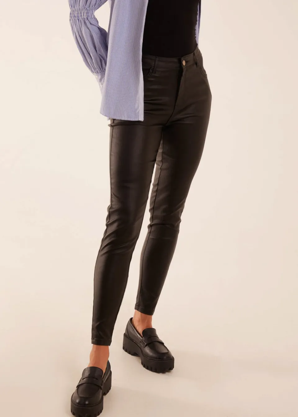 Jeans & Jeggings>Blue Vanilla Black PU Mid Rise Coated Skinny Jeans
