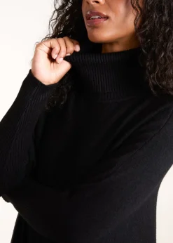 Knitwear><noscript><img width=