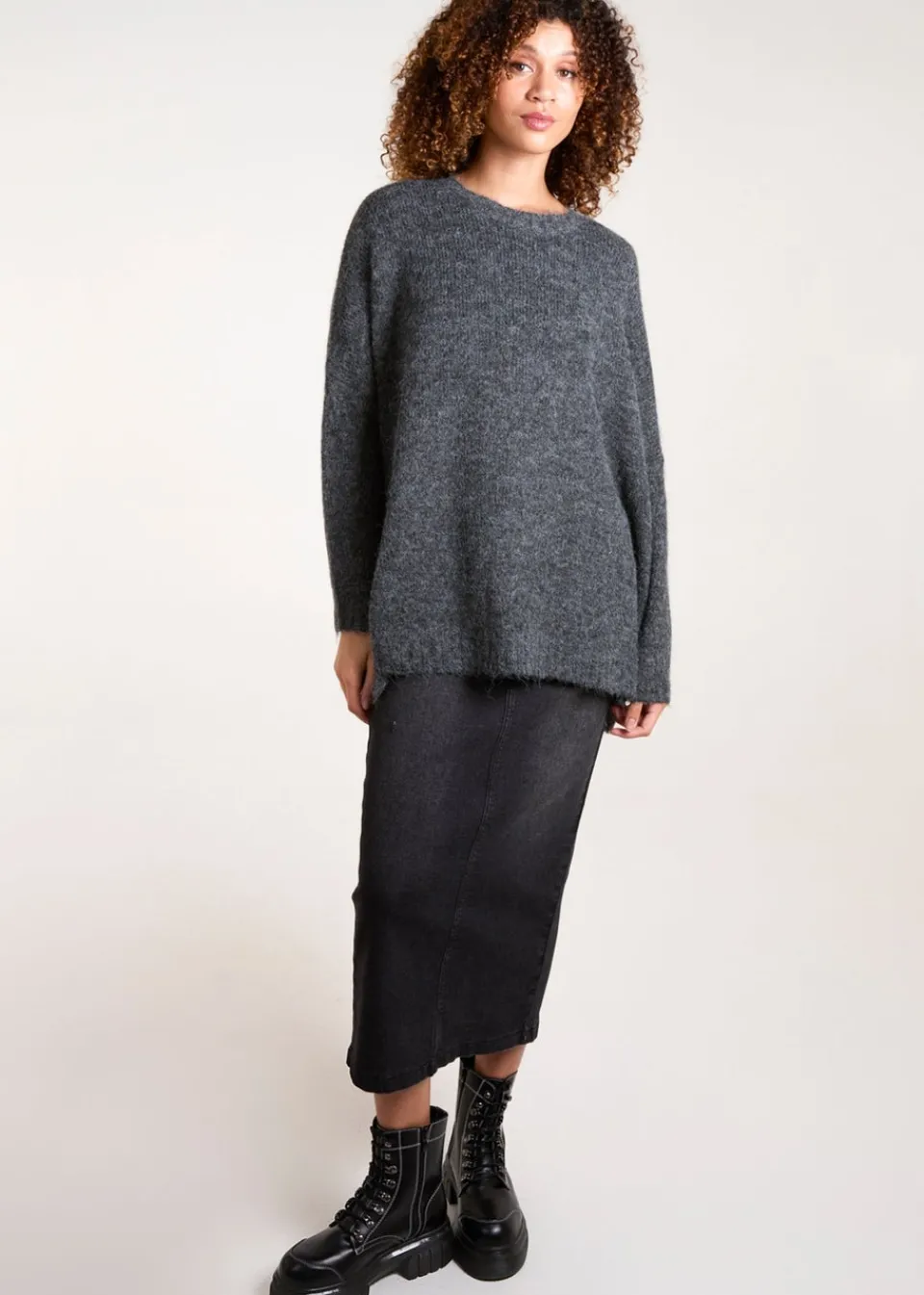 Knitwear>Blue Vanilla Black Round Neck Jumper