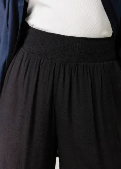 Trousers><noscript><img width=