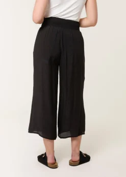 Trousers><noscript><img width=