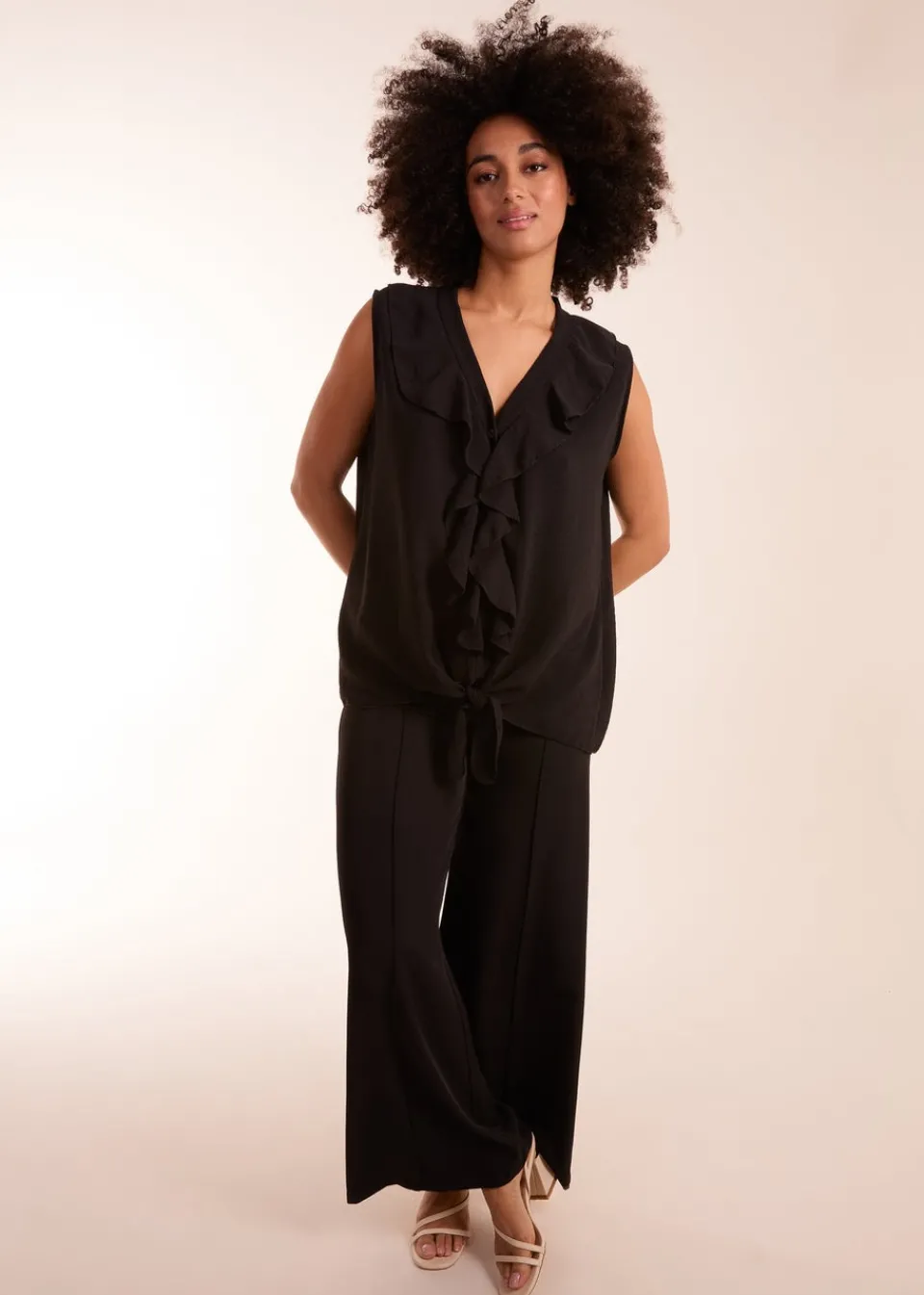 Tops>Blue Vanilla V Neck Ruffle Top with Knot Black