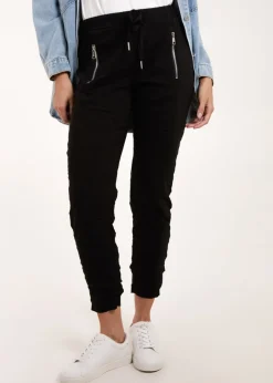 Trousers><noscript><img width=