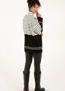 Tops><noscript><img width=