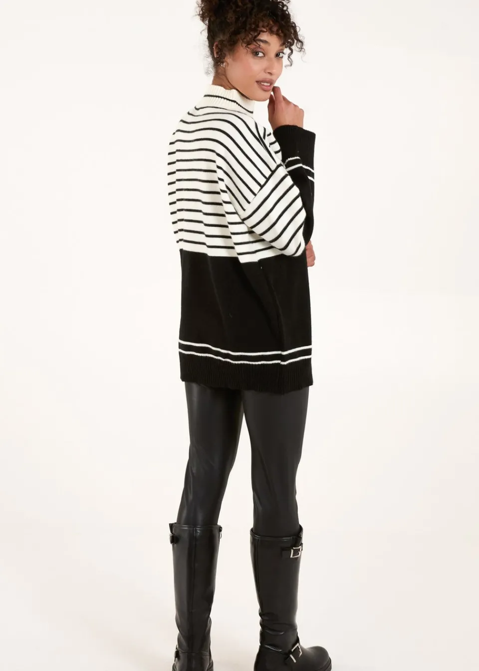 Tops>Blue Vanilla Black/White Mixed Stripe Round Neck Jumper