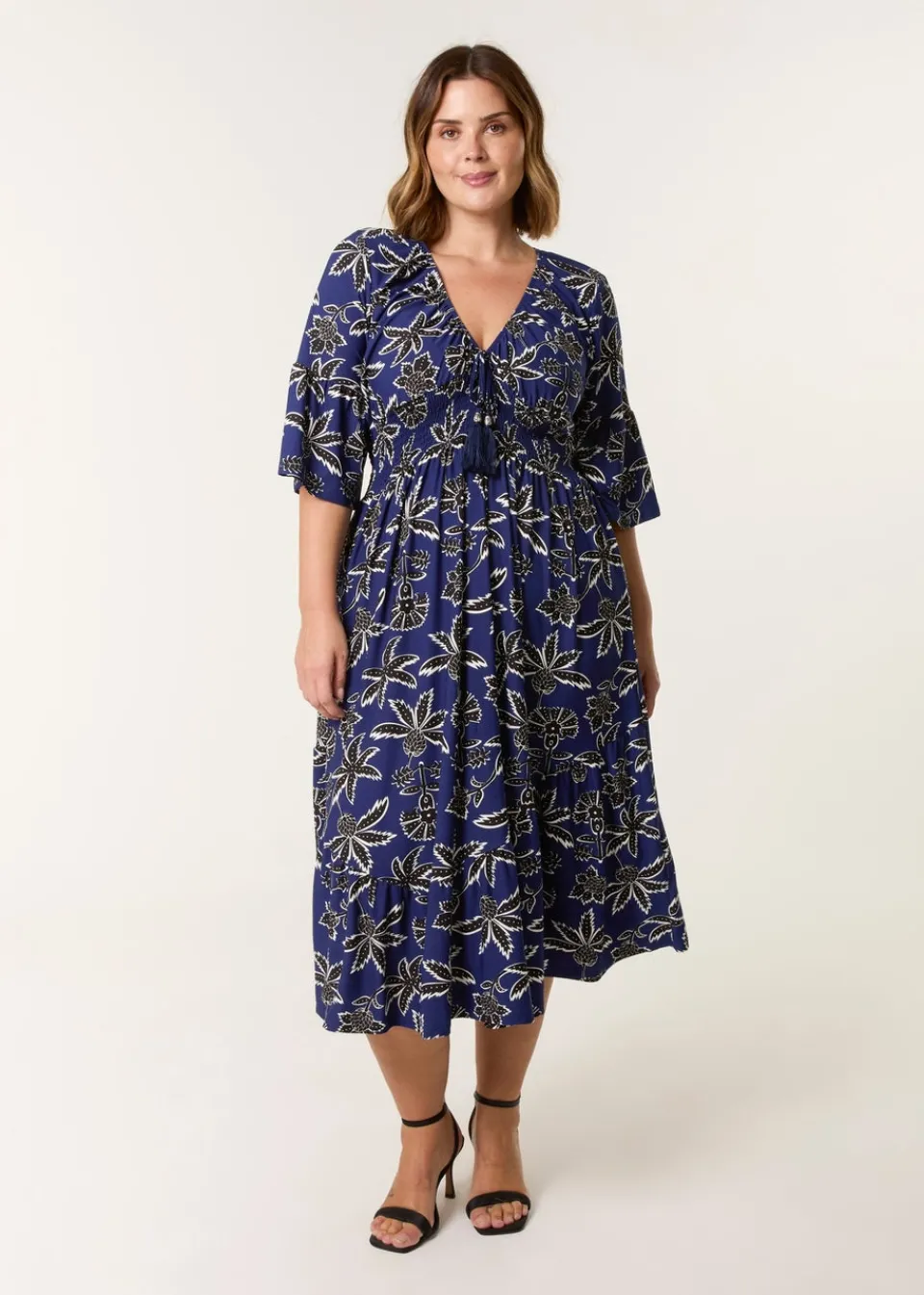 Dresses>Blue Vanilla Blue Curve Elasticated V Neck Tassel Tie Midi Dress