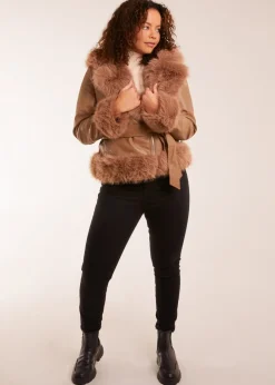 Coats & Jackets><noscript><img width=