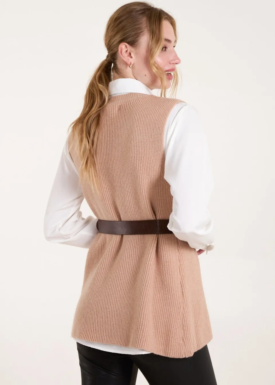 Knitwear>Blue Vanilla Camel Ribbed Knit Vest Blouse