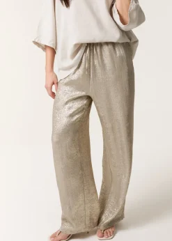 Trousers><noscript><img width=
