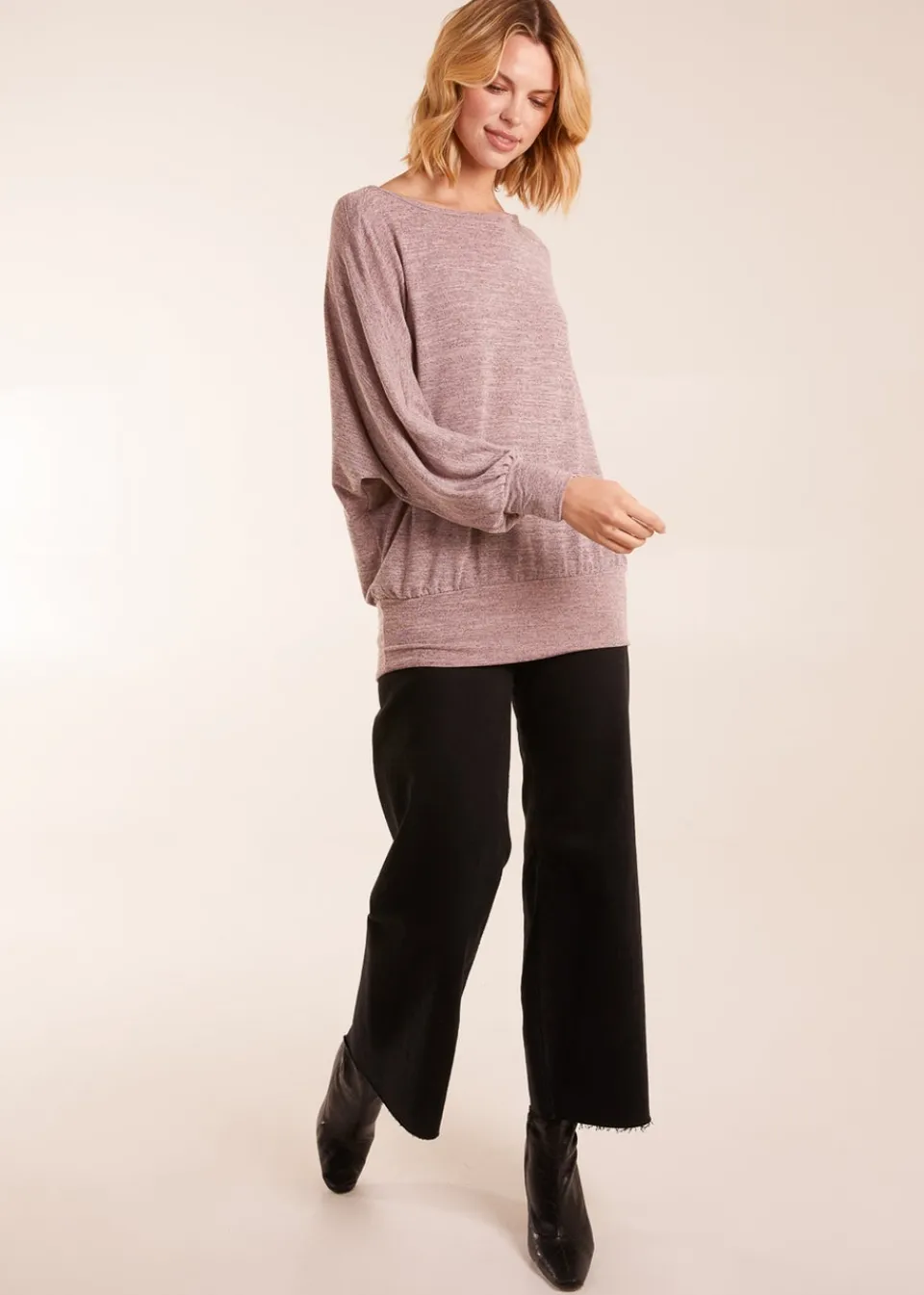 T-Shirts>Blue Vanilla Cut And Sew Batwing Top