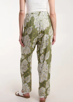 Trousers><noscript><img width=