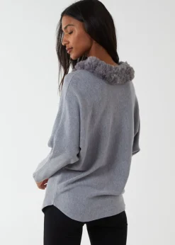 Knitwear><noscript><img width=