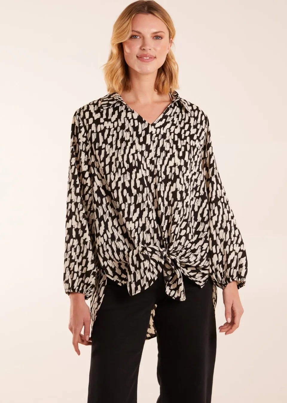 T-Shirts>Blue Vanilla High Low Hem Tie Knot Blouse