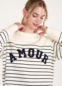Knitwear><noscript><img width=