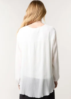 Tops><noscript><img width=