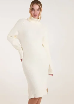 Knitwear><noscript><img width=