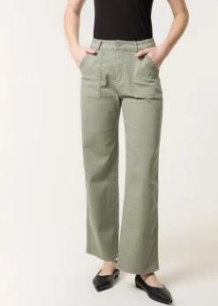 Trousers><noscript><img width=